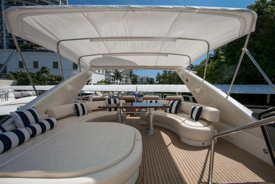 Azimut 85 Ultimate de segunda mano en venta