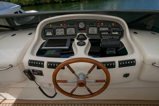 Azimut 85 Ultimate de segunda mano en venta