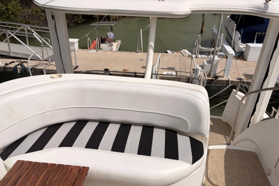 Meridian 368 Motoryacht usata in vendita