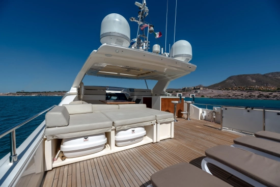 Ferretti Custom Line 100 usata in vendita