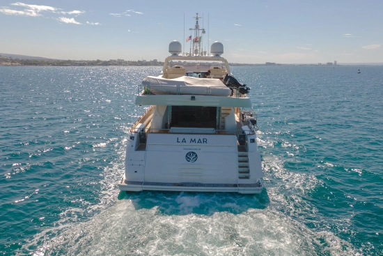 Ferretti Custom Line 100 usata in vendita