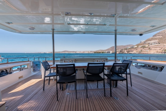 Ferretti Custom Line 100 usata in vendita