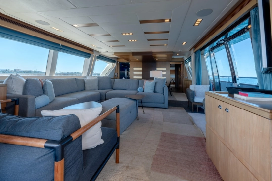 Ferretti Custom Line 100 usata in vendita