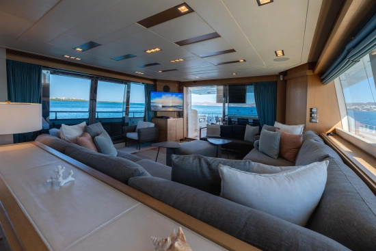 Ferretti Custom Line 100 usata in vendita