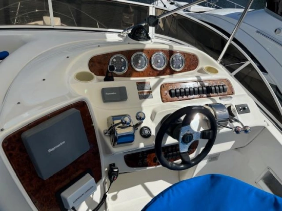 Meridian 341 Sedan de segunda mano en venta