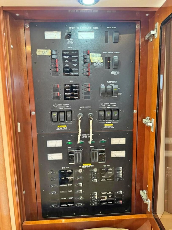 Sea Ray 58 Sedan Bridge de segunda mano en venta