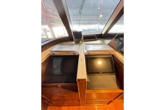 Burger Classic Motoryacht usado à venda
