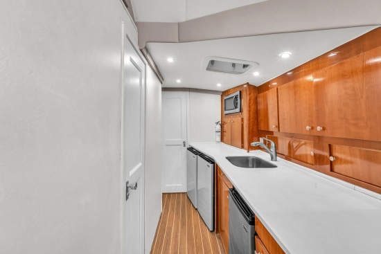 Hatteras Yachts 42 Convertible de segunda mano en venta