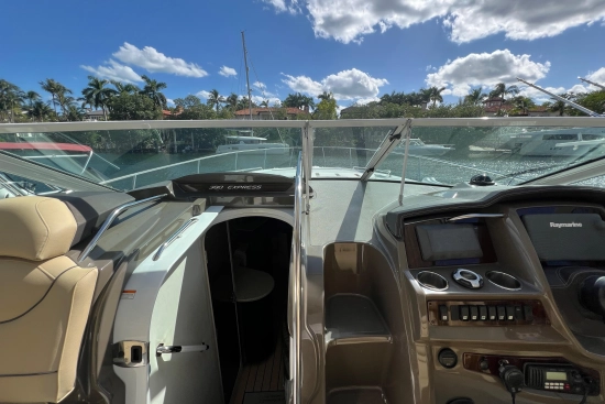 Cruisers Yachts 380 Express de segunda mano en venta