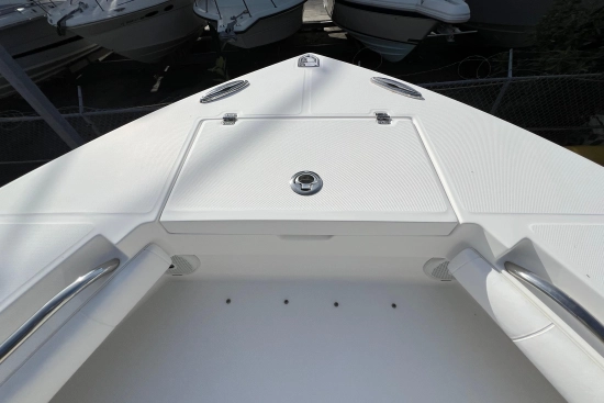 Regulator 24 Forward Seating de segunda mano en venta