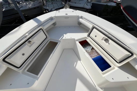 Regulator 24 Forward Seating de segunda mano en venta