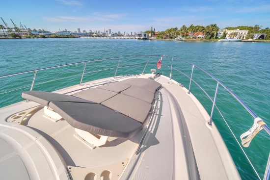 Sea Ray 52 Sedan Bridge de segunda mano en venta