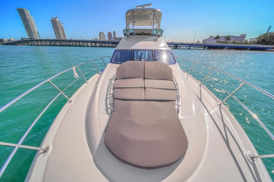 Sea Ray 52 Sedan Bridge de segunda mano en venta
