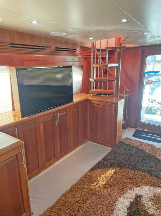 Hatteras Yachts 68 Convertible de segunda mano en venta