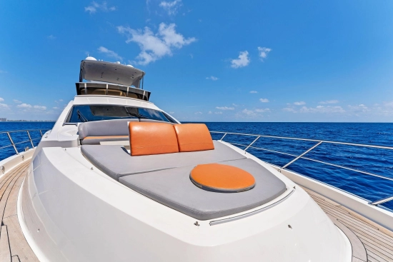 Lazzara Yachts 64 de segunda mano en venta