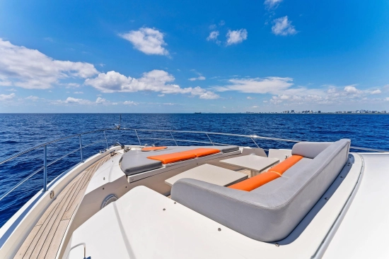 Lazzara Yachts 64 de segunda mano en venta