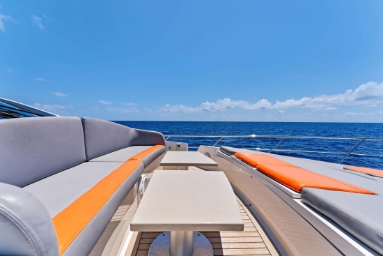 Lazzara Yachts 64 de segunda mano en venta