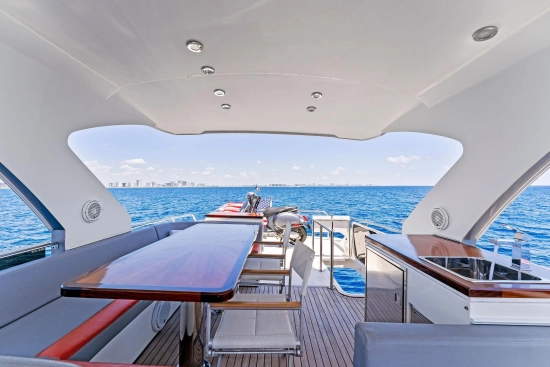 Lazzara Yachts 64 de segunda mano en venta