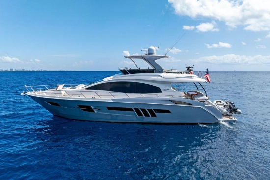 Lazzara Yachts 64 de segunda mano en venta