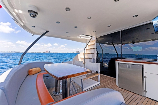 Lazzara Yachts 64 de segunda mano en venta