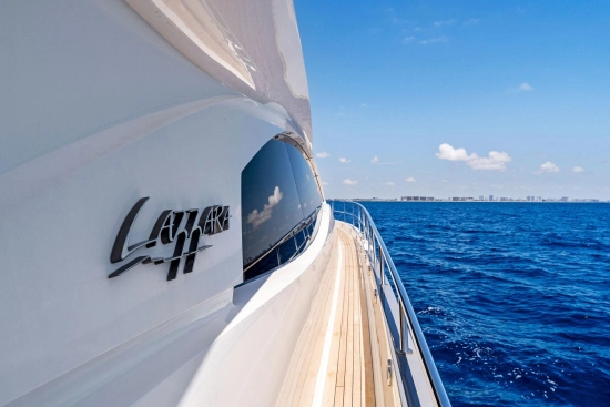 Lazzara Yachts 64 de segunda mano en venta