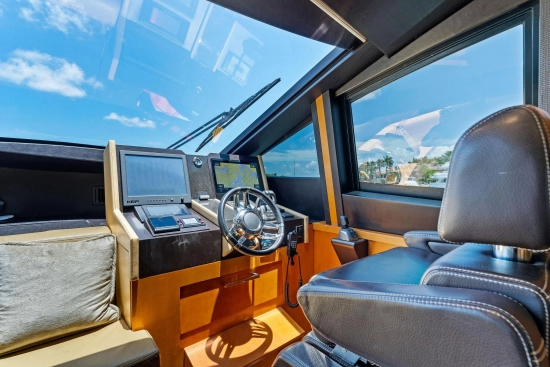 Lazzara Yachts 64 de segunda mano en venta