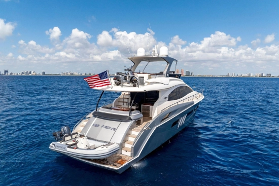 Lazzara Yachts 64 de segunda mano en venta