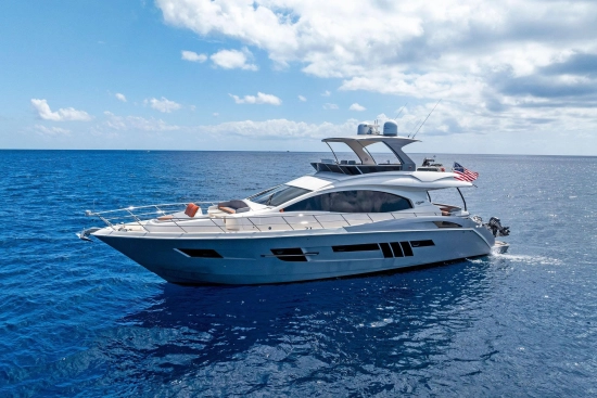 Lazzara Yachts 64 de segunda mano en venta
