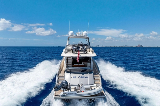 Lazzara Yachts 64 de segunda mano en venta