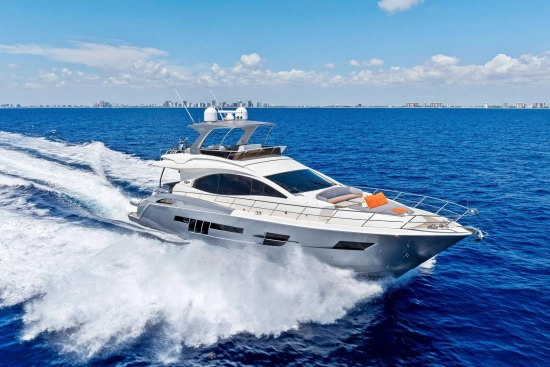 Lazzara Yachts 64 de segunda mano en venta