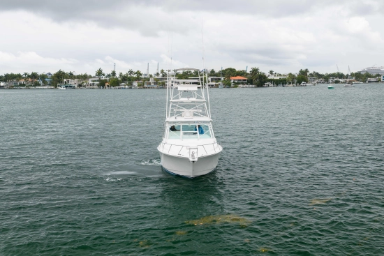 Cabo Yachts 35 Express usado à venda