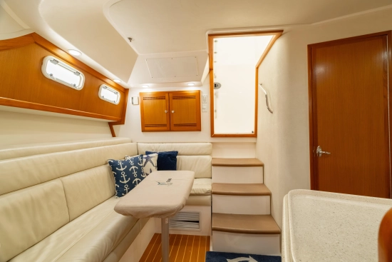 Cabo Yachts 35 Express usado à venda