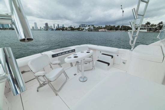 Cabo Yachts 35 Express usado à venda