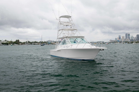 Cabo Yachts 35 Express usado à venda