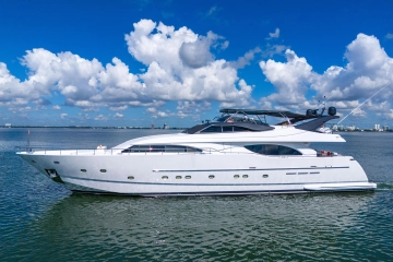 Ferretti Custom Line 94 usata in vendita