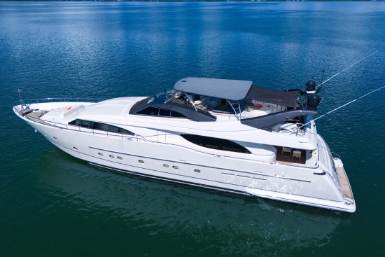 Ferretti Custom Line 94 usata in vendita