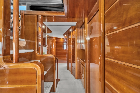 Ferretti Custom Line 94 usata in vendita