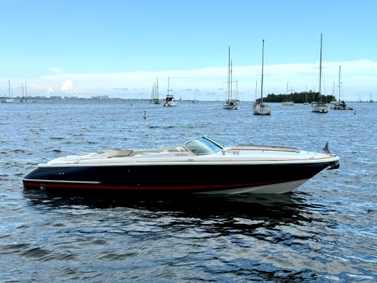 Chris Craft Corsair 28 de segunda mano en venta