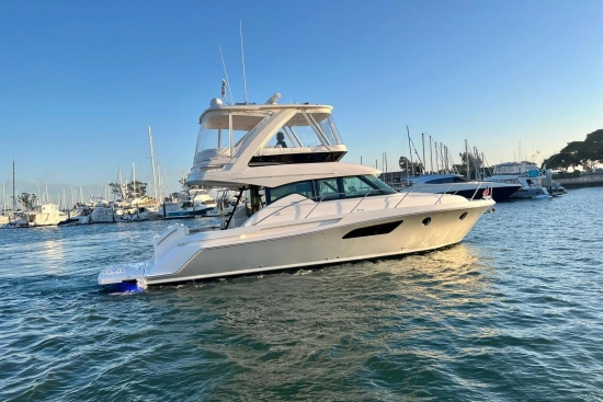 Tiara F44 Flybridge de segunda mano en venta