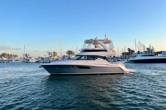 Tiara F44 Flybridge de segunda mano en venta