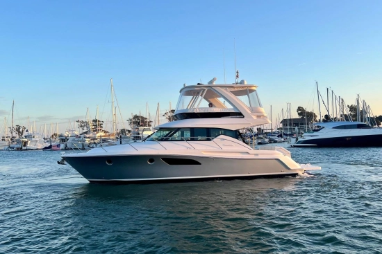 Tiara F44 Flybridge de segunda mano en venta