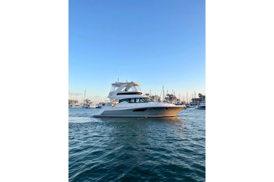 Tiara F44 Flybridge de segunda mano en venta