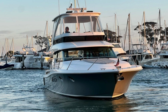 Tiara F44 Flybridge de segunda mano en venta