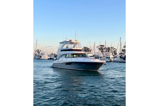 Tiara F44 Flybridge de segunda mano en venta