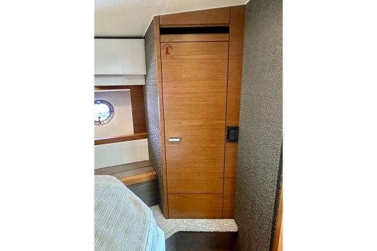 Tiara F44 Flybridge de segunda mano en venta