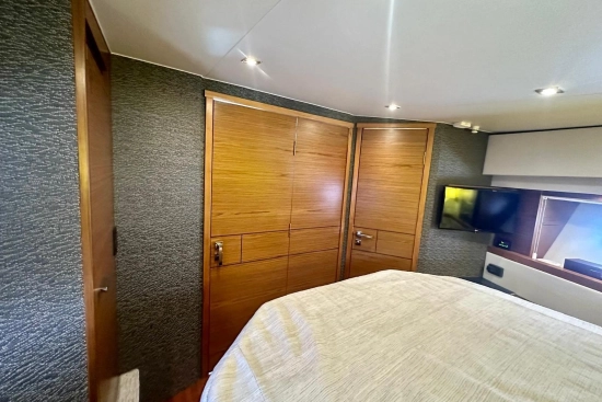 Tiara F44 Flybridge de segunda mano en venta