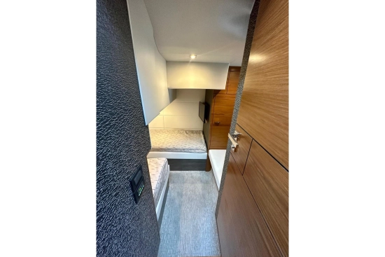 Tiara F44 Flybridge de segunda mano en venta