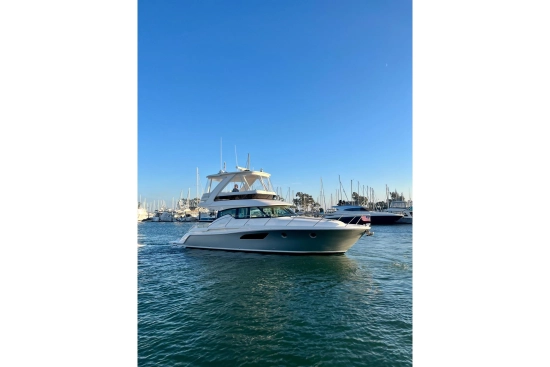 Tiara F44 Flybridge de segunda mano en venta