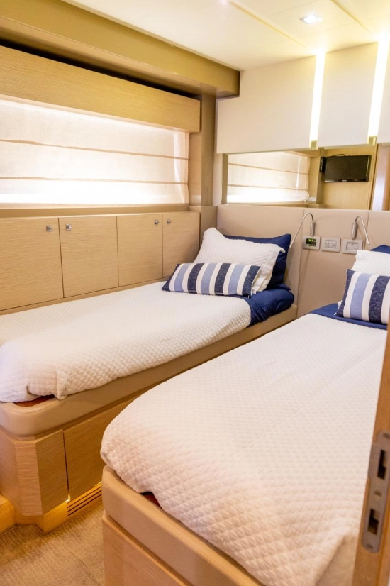 Ferretti 720 de segunda mano en venta