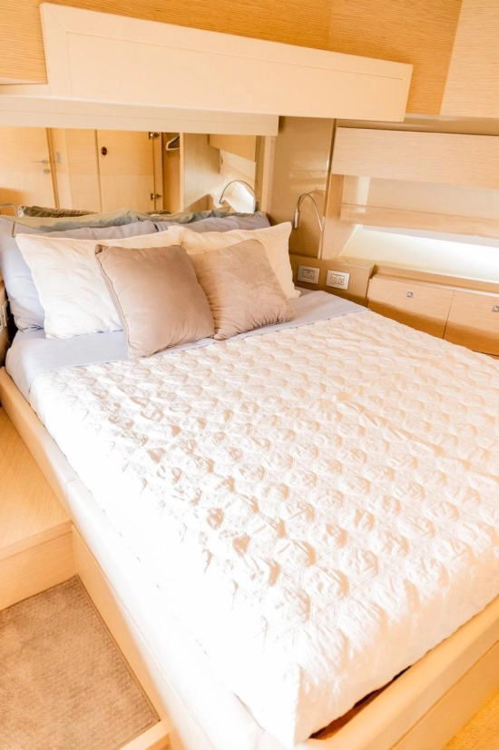 Ferretti 720 de segunda mano en venta